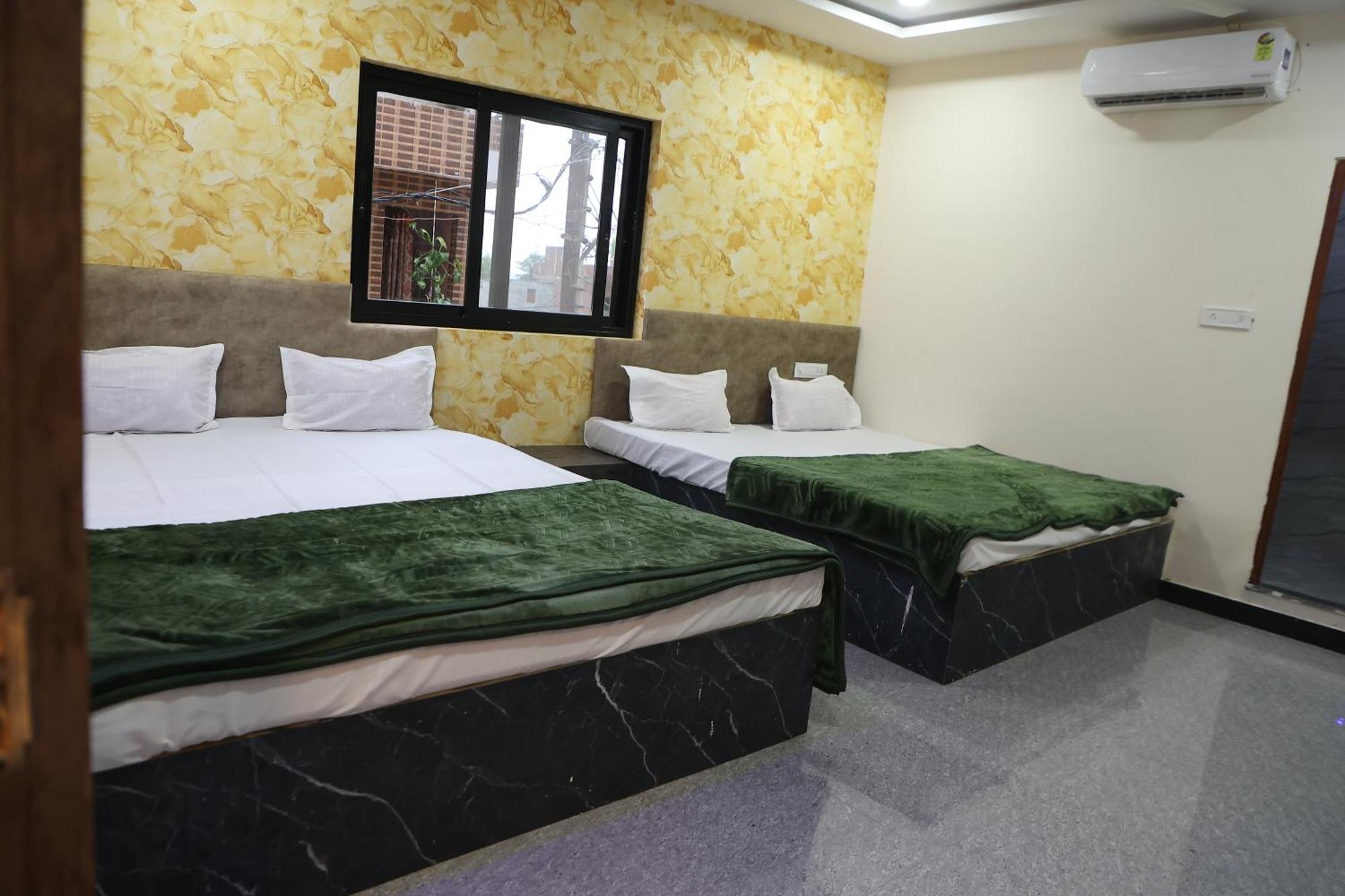 Hotel Somnath Inn Ujjain Buitenkant foto