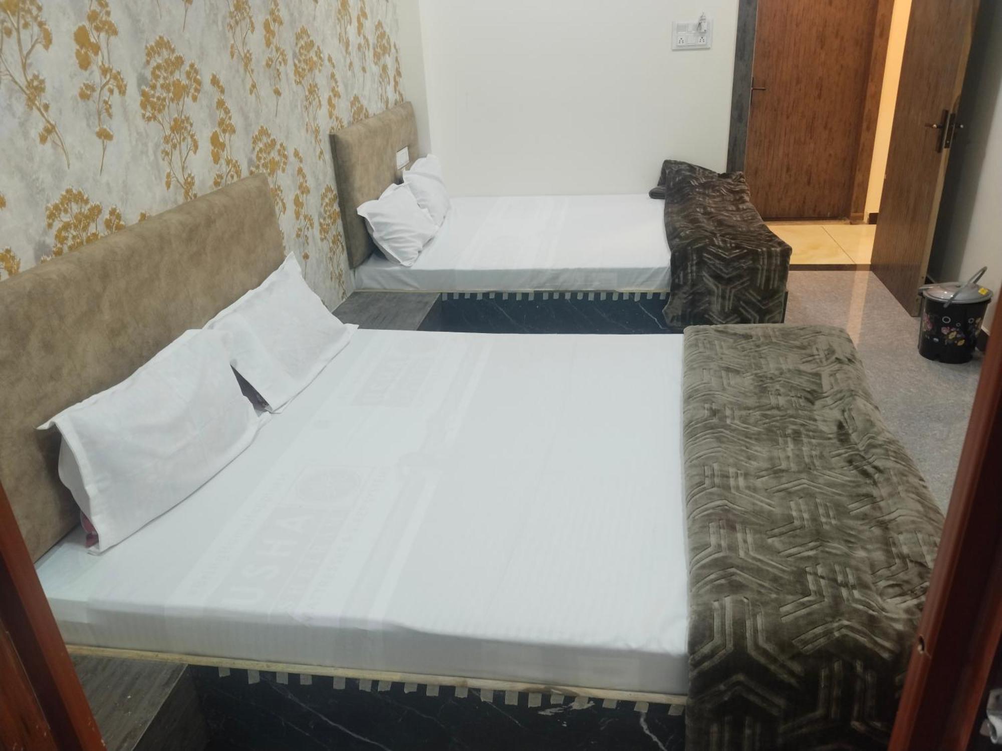 Hotel Somnath Inn Ujjain Buitenkant foto